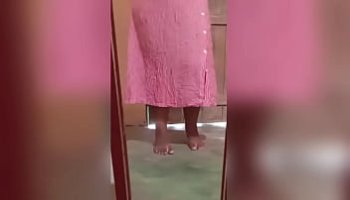 petit girle avec grand girle