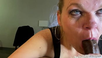 baise avec un poney