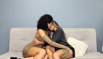 ma petit copin baisse avec mn pere