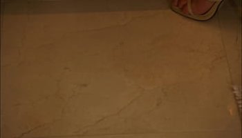 comment devierger une fille de 17 ans qui fait les raigle en meme temps